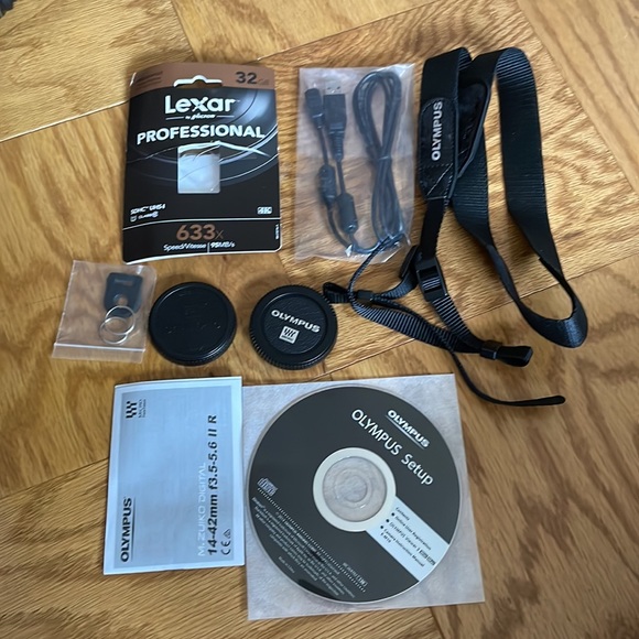 *FREE SHIP* Olympus OM-D 14-42mm, f3.5-5.6 II R - Picture 5 of 9